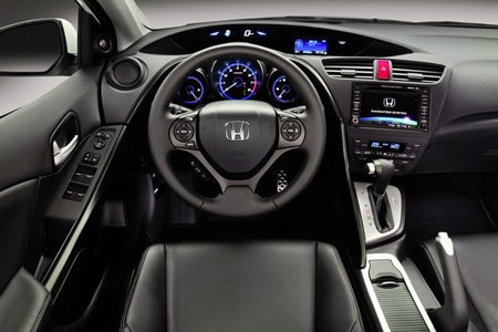 Интерьер Honda Civic Hatchback - 2011 Интерьер Honda Civic Hatchback - 2011